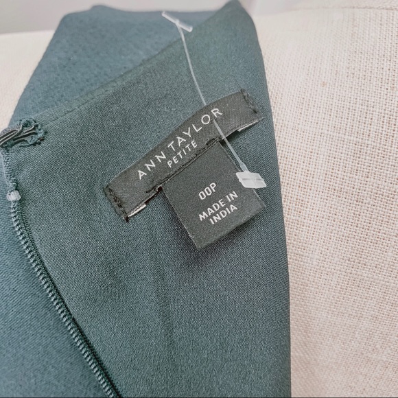 Ann Taylor bodycon dress - Picture 5 of 5